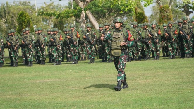 Militar VIVA: Batalhão de Infantaria 312 / Tropas Kala Hitam em Papua