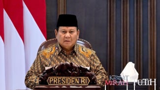 Momen Prabowo Minta Izin Minum Kopi saat Sidang Kabinet Paripurna Pertama