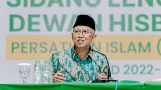 Profil Atip Latipulhayat, Wakil Menteri Pendidikan Dasar dan Menengah