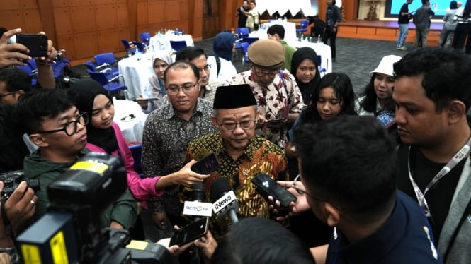 Menteri Pendidikan Dasar dan Menengah (Mendikdasmen), Abdul Mu’ti