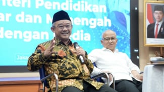  Harapan Kami Kesejahteraan Guru Meningkat, Semangat Mendidik Ikut Meningkat