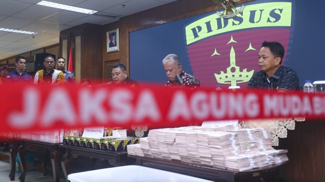 Barang Bukti Kasus Hakim PN Surabaya Vonis Ronald Tannur