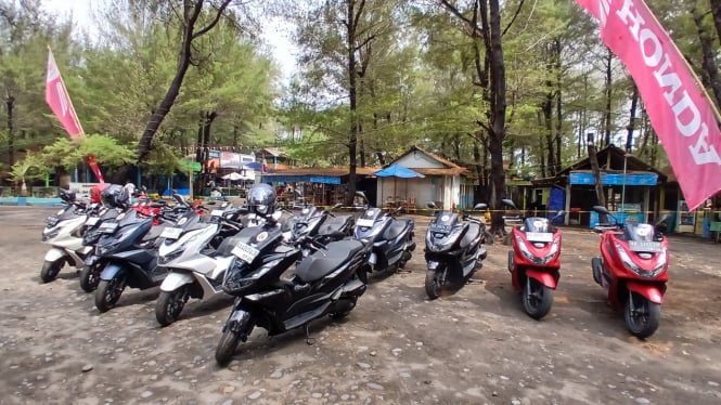 Touring Honda PCX 160 ke Honda Bikers Day 2024