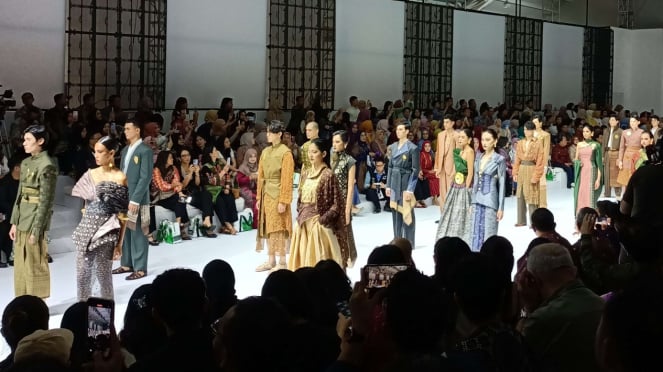 En JFW 2025, Pupuk Indonesia presentó una colección de literatura indonesia