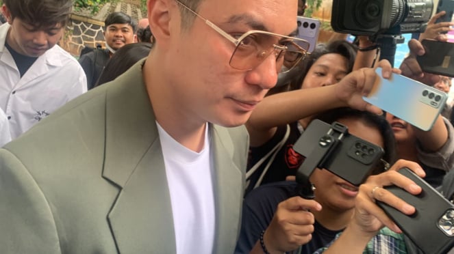 Baim Wong.