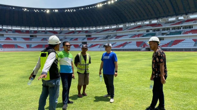 Renovasi Stadion Jatidiri