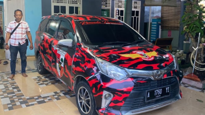 Disewa Ormas, Mobil Rental Berubah Warna Jadi Loreng Oranye