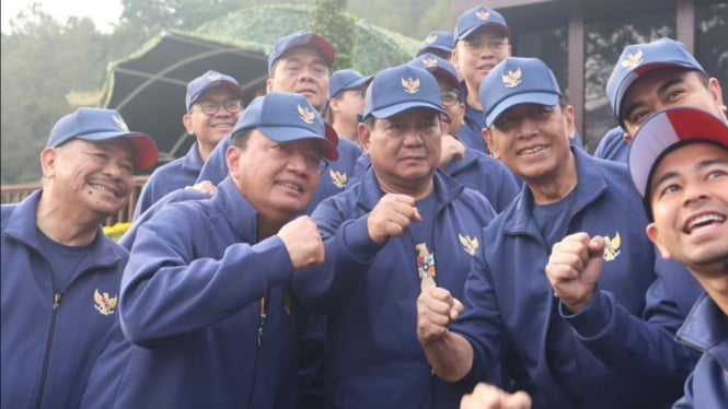 Presiden Prabowo, Menko Polkam Budi Gunawan & Jajaran Kabinet di Akmil Magelang