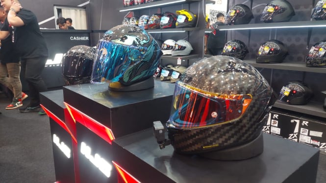 Helm NJS terbaru meluncur di IMOS 2024