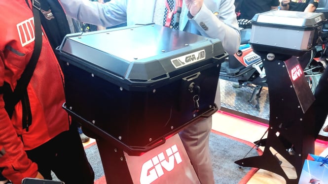 Produk terbaru GIVI di IMOS 2024