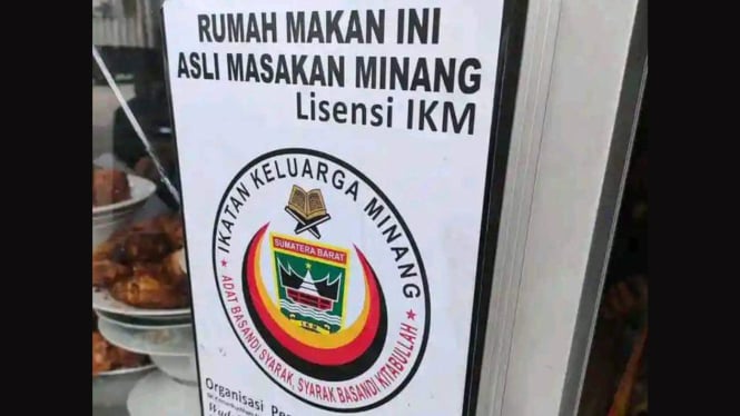 Rumah Makan Padang Berlisesnsi IKM