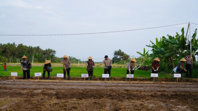 Polri mendukung program ketahanan pangan nasional