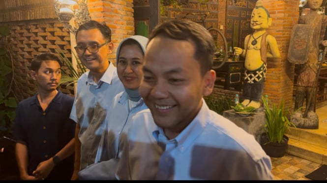 Calon wali kota dan calon wakil wali kota Solo Respati Ardi - Astrid Widayani