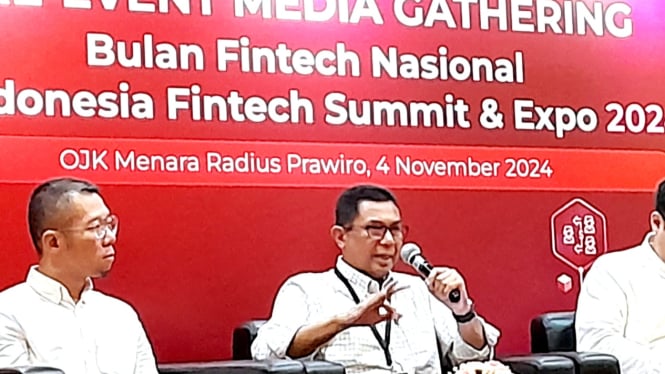 [dok. Kepala Departemen Pengaturan dan Perizinan IAKD OJK, Djoko Kurnijanto, di acara Pre-Event Media Gathering Bulan Fintech Nasional (BFN) dan The 6th IFSE 2024, di Gedung OJK Thamrin, Jakarta Pusat, Senin, 4 November 2024]