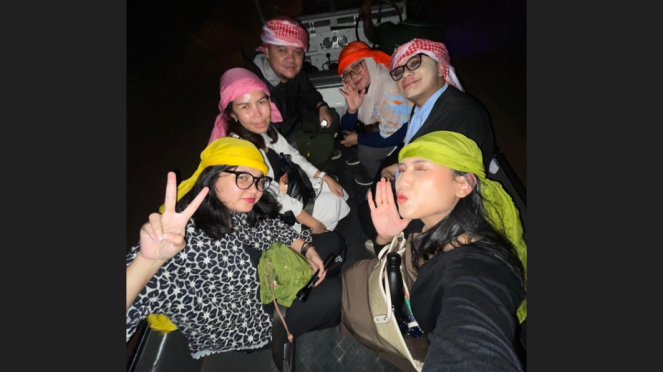 Safari malam di gurun Dubai