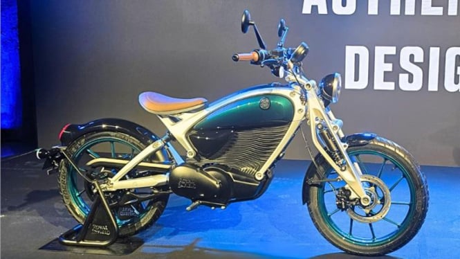 Royal Enfield Flying Flea C6 di EICMA Italia