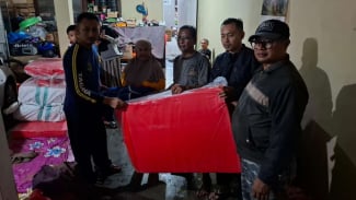 Kemensos Salurkan Bantuan Logistik bagi Penyintas Banjir Bandang di Sukabumi