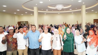 Ke Masyarakat, Cawagub Kepri Nyanyang Harris Sosialisasi Program Mereka yang Berpihak ke Rakyat