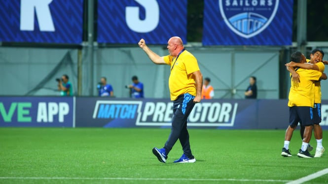 Pelatih Persib, Bojan Hodak merayakan gol timnya ke gawang Lion City Sailors di Liga Champions Asia 2  (Dok 2024 Asian Football Confederation) 