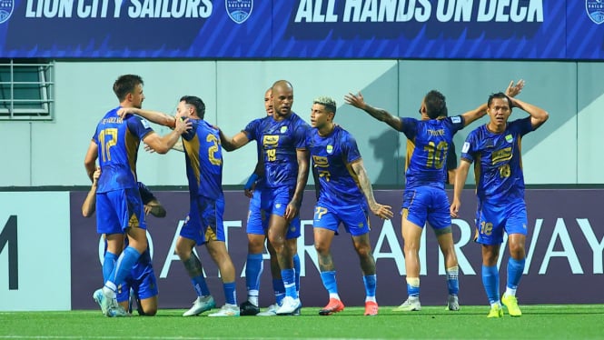 Pemain Persib Bandung merayakan gol ketiga melawan Lion City Sailors di Liga Champions Asia 2 (Dok 2024 Asian Football Confederation) 