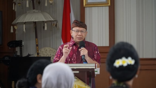 Kepala Kanwil Bea Cukai Bali, NTB, dan NTT, Fadjar Donny