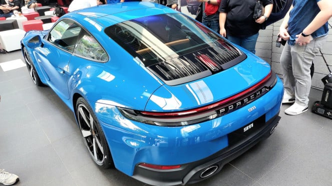Porsche 911 generasi terbaru