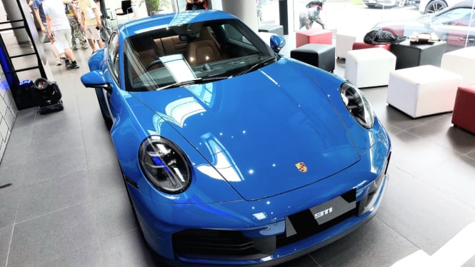 Porsche 911 generasi terbaru