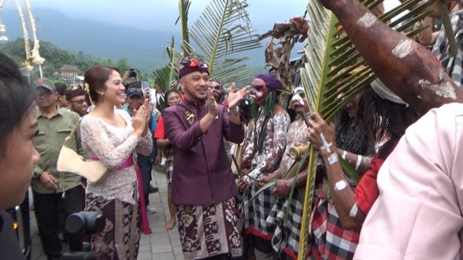 Wakil Menteri Kebudayaan Giring Ganesha saat mengunjungi Subak Spirit Festival di DTW Jatiluwih Bali