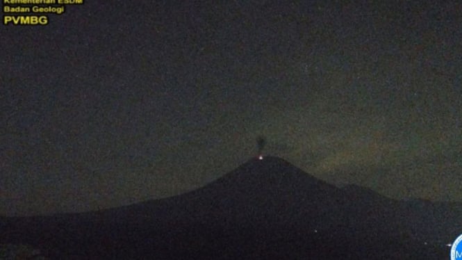 Gunung Semeru Kembali Erupsi dengan Letusan Setinggi 1 Kilometer
