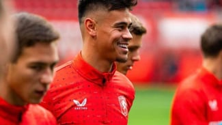  FC Twente Lepas Mees Hilgers, Patrick Kluivert 'Tertawakan' Manchester United