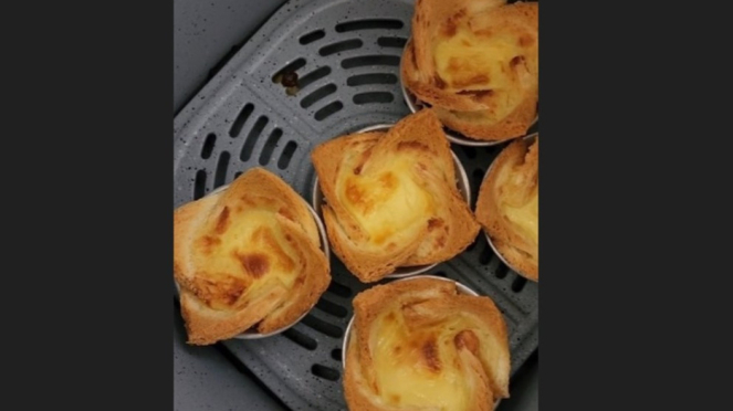Egg Tart Toast