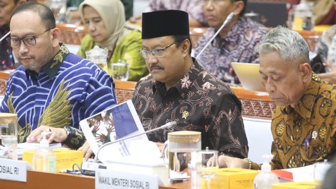 Menteri Sosial Saifullah Yusuf