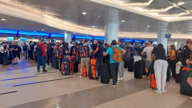 Ilustrasi penumpang di Bandara Lombok (Satria)