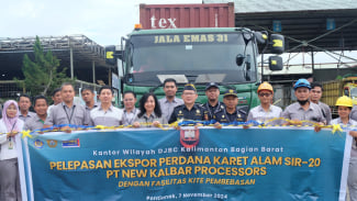 Ekspor Perdana PT New Kalbar Processors, 83,5 Ton Karet Remah Senilai Rp2,4 Miliar Tembus Pasar Jepang