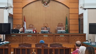 Terdakwa Ike Farida Dituntut 1,5 Tahun Bui soal Dugaan Sumpah Palsu