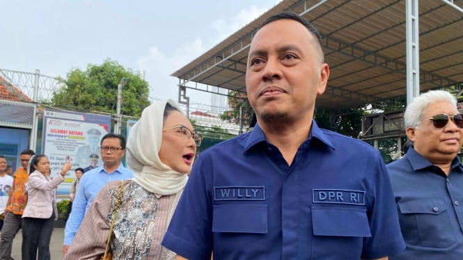 Ketua Komisi XIII DPR RI, Willy Aditya di Rutan Salemba, Jakpus