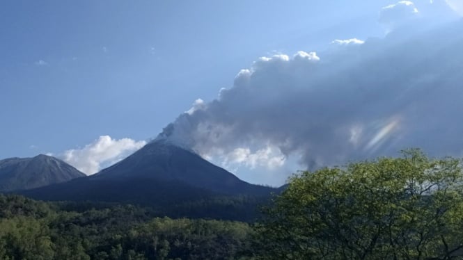 Erupsi Gunung Lewotobi Laki-Laki