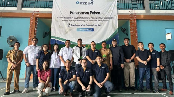 Sanf dan Asuransi Astra tanam pohon di Kaltim