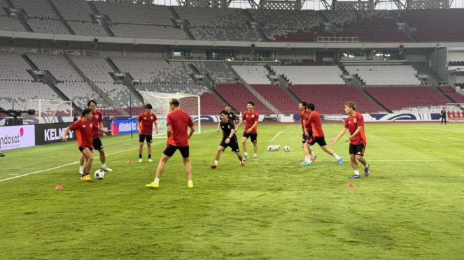 Kondisi rumput GBK saat Timnas Jepang pakai untuk latihan