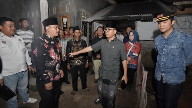 Mendes Yandri Susanto, bermalam di desa Margorejo Lampung Selatan