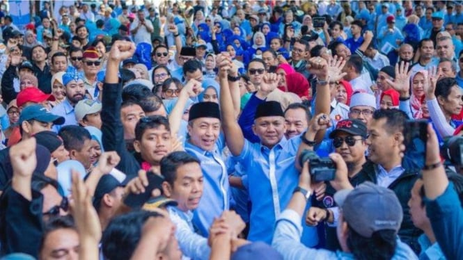 Pasangan calon wali kota dan wakil wali kota Bogor Dedie A. Rachim-Jenal Mutaqin