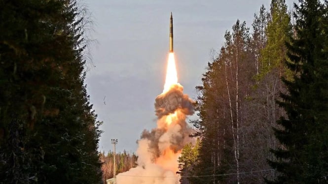 VIVA Militer: Rudal Balistik Antarbenua (ICBM) RS-26 Rubezh