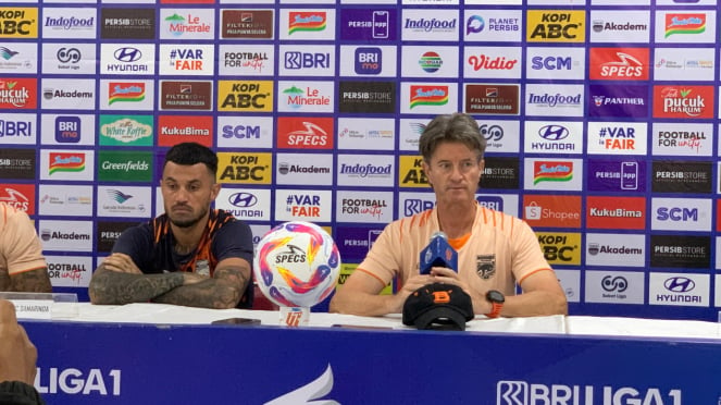 Peter Huistra, entrenador del Borneo FC (foto: Dede Idrus) 