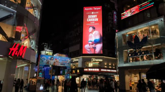 Denny Caknan Tampil di Barcelona, Kini Hiasi E-Billboard Taiwan