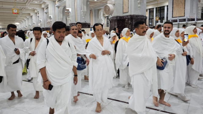 Menteri Agama Nasaruddin Umar jalani ibadah umrah