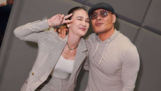 Luna Maya dan Deddy Corbuzier