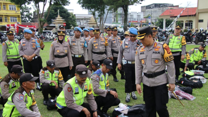 Kapolresta Jambi, Kombes Pol Eko Wahyudi Cek Persiapan Personel Pengamanan Pilkada Jambi 2024 