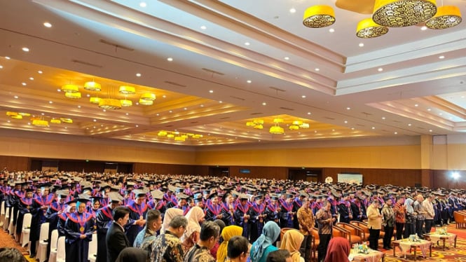 Sebanyak 732 Wisudawan dan Wisudawati mengikuti Prosesi Wisuda ITPLN.