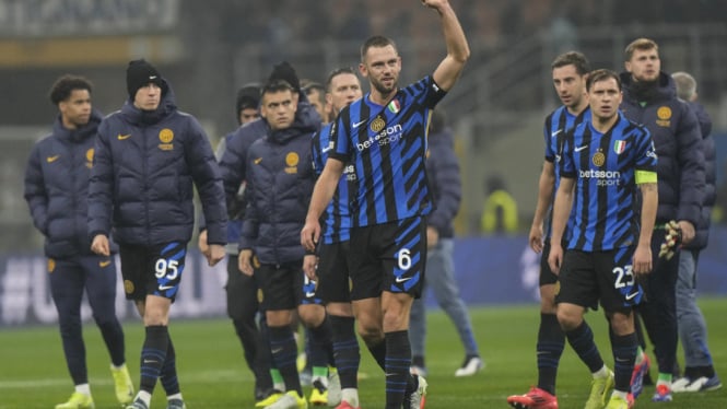 Pemain Inter Milan rayakan kemenangan