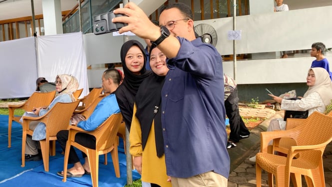 Anies Baswedan Gunakan Hak Suara di Pilkada DKI Jakarta 2024